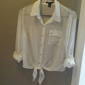 ⭐Sheer white tie-front blouse